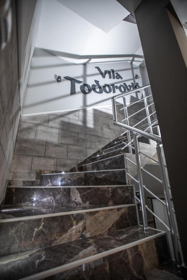 Vila Todorovic Fehértemplom Kültér fotó